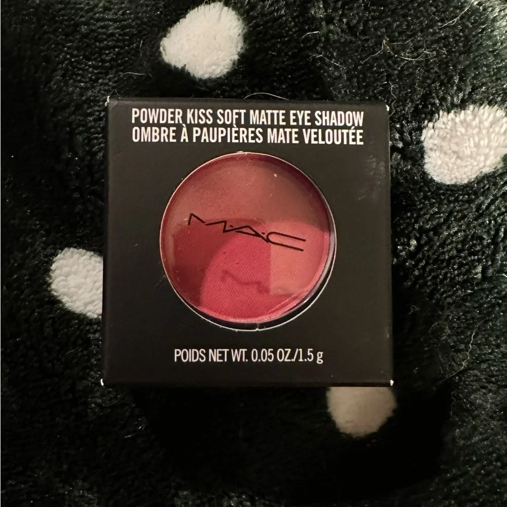 MAC SOFT MATTE EYE SHADOW-Fall in Love